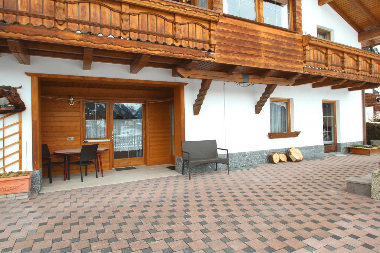 Ferienwohnung Tschiderer Ladis Ngoại thất bức ảnh